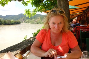 IT department hard at work again, looking for our hotel in Vienna, off we go!