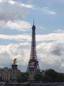 We finally arrived to the city of the Eiffel Tower! 