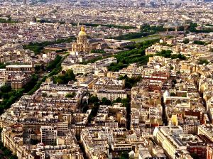 Hotel des Invalids in the background.