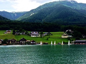 View of the homes on the lake while boating to St. Gilgen from St. Wolfgang. Not much development here.
