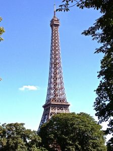 First glimpse of the Eiffel Tower