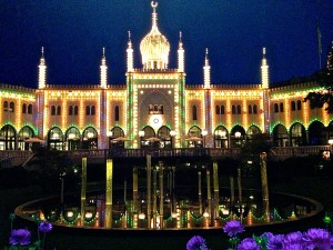 Then when it gets dark, everything lights up!