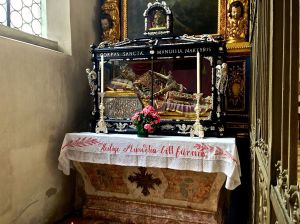 This is a skeleton of St. Mundita, made of gold, which they have adorned with jewels.
