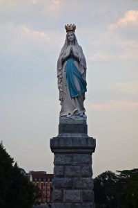 Statue of Mary as she appeared to Bernadette