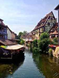 Scenery along the way in Colmar