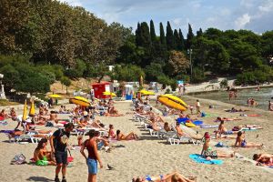 Looks like sand, but it is tiny pebbles.