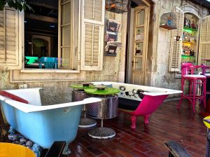 We didn't stop here for a drink b/c we were on our way to the Old City, but this sure looks like a great place!