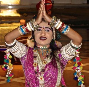 Dancers at our hotel.