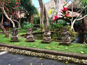 A few little guys greeting us as we pull up. 