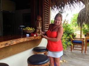 Yes, Norm made Rita take a picture with the 'Island God" also! She is playing Vanna White!