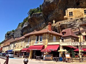 Such a beautiful little village street.