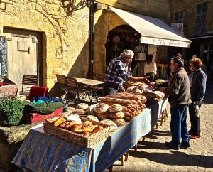 Market days are Saturday and Wednesday in Sarlat. This is an artisan bread maker. We eat lots of fresh bread and none of it is Wonder Bread!