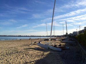 We did a weekend in Brittany after Sarlat. This is the beach at La Baule. Notice the nice sand!