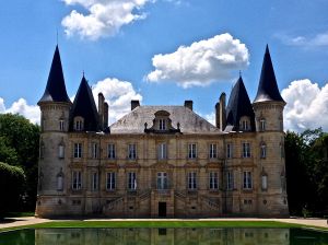 The other Pichon Longueville Chateau...on the opposite side of the street.