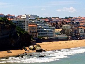 Our hotel in Biarritz is the one that looks like a ship jutting out at the beach.