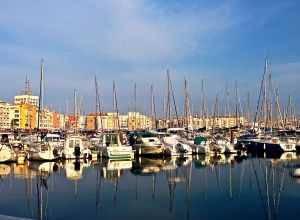Another little harbour along our way to Italy. 