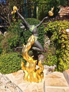 Hey Stephanie... This one's for you!! She must have been a gymnast!