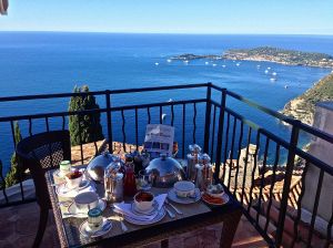 Breakfast on the patio was special!