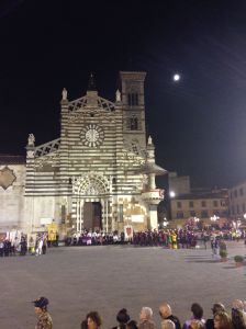 And, this is the space between each group!! Norm said he could organize this "parade" a whole lot better!