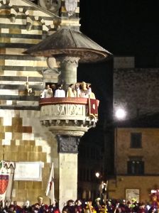 Here's our first sighting!  Hard to see with the reflection of the glass.