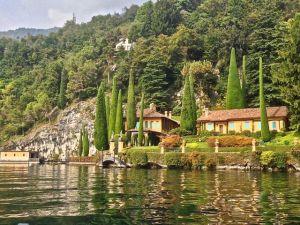 Just another lovely home that you can rent.... probably for a million gazillion dollars!!!