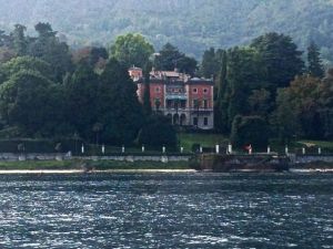 And the Heinz Palace. This is as close as we could get, the people here in Italy are very respectful of Mrs. Heinz. 