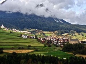 This is the countryside photo. 