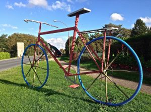 Just a little something we saw along the way to Epernay.  